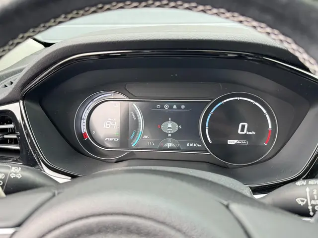 Kia e-Niro DYNAMICPLUSLINE 64 KWH 2021 Elektrisch 23