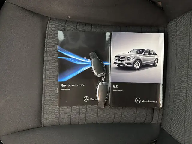 Mercedes-Benz GLC 220 d 4MATIC Ambition 2016 Diesel 26