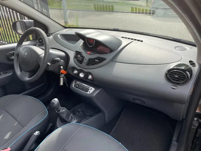 Renault Twingo 1.2 16V Acces OPEN DAK PANO 2013 Benzine 28