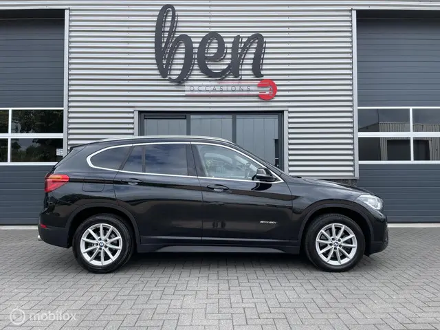 BMW X1 sDrive20i High Executive 2017 Benzine 8