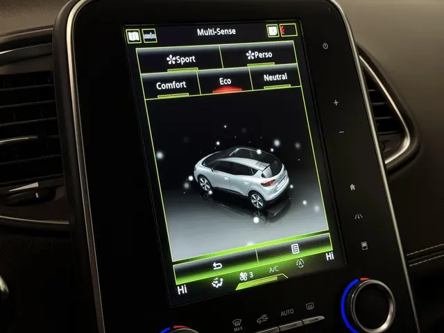 Renault Scénic 1.3 TCe 160 EDC Bose 2018 Benzine 41