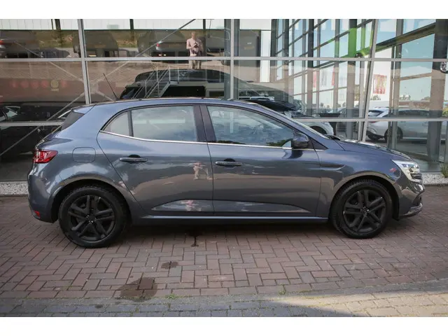 Renault Mégane 1.2 TCe Bose 2016 Benzine 18