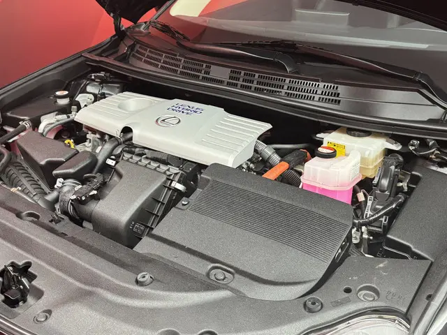 Lexus CT 200h Sport Edition 2016 Hybride Benzine 12