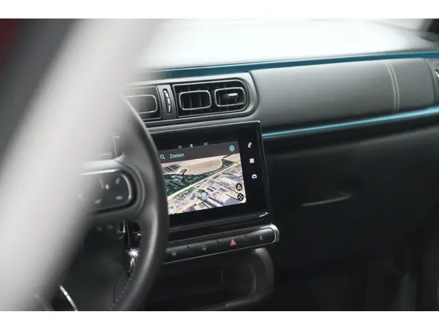 Citroën C3 PureTech 82 Shine 2020 Benzine 56