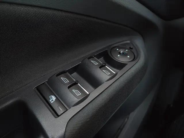 Ford C-MAX 1.0 Edition |Nieuwe distributie| 2014 Benzine 21