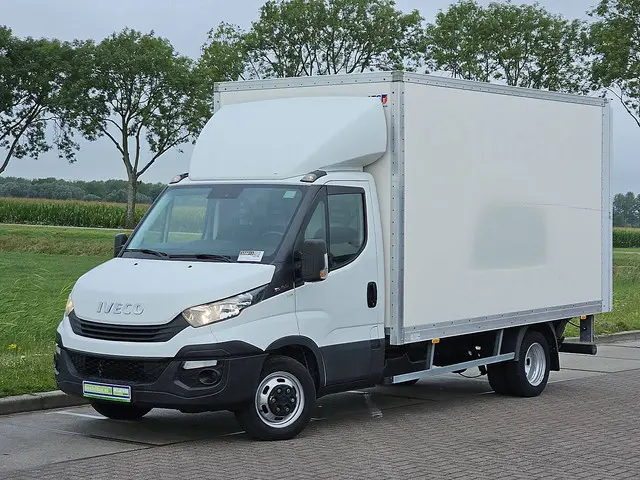 Iveco Daily 35C16 2019 Diesel 2
