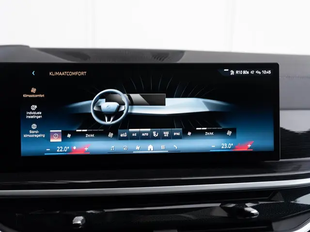 BMW X5 xDrive50e 2023 Hybride Benzine 45