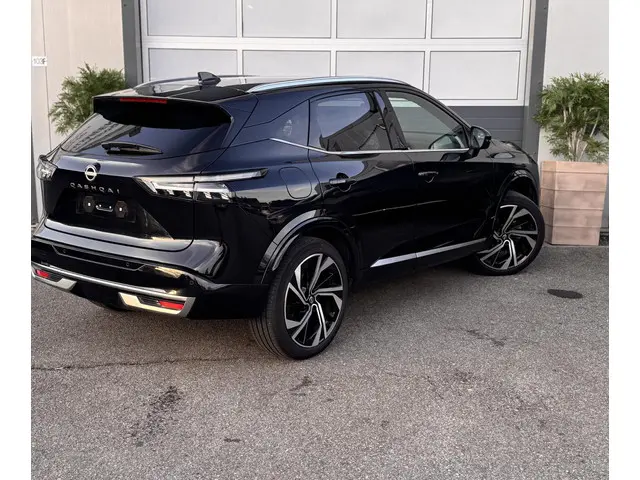 Nissan QASHQAI 1.3 Tekna 2025 Benzine 6