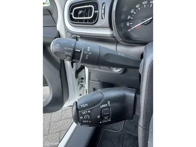 Citroën C3 1.2 PureTech Feel Edition 2023 Benzine 21
