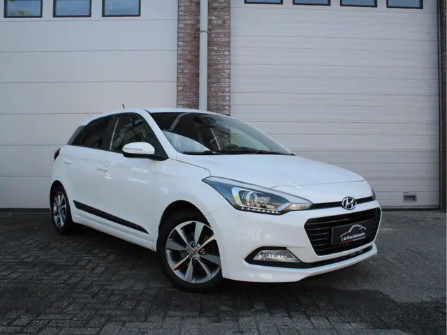 Hyundai i20 1.0 T-GDI Premium 2017 Benzine 5