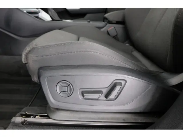 Audi Q3 40 TFSI quattro Pro Line 2019 Benzine 28