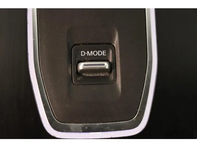 Nissan QASHQAI 1.3 MHEV Xtronic N-Style 2022 Benzine 24