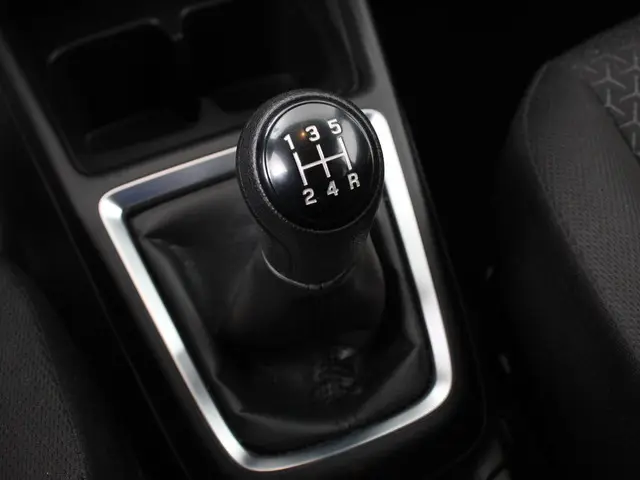 Suzuki Swift 1.2 Select 2019 Benzine 21
