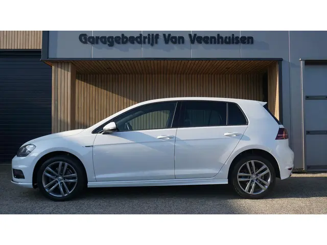 Volkswagen Golf 2