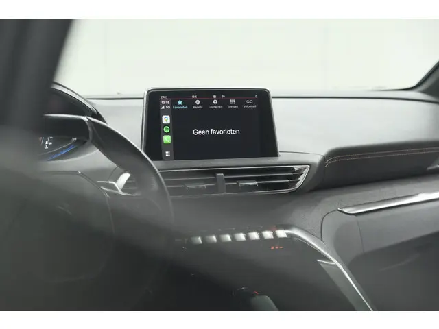 Peugeot 3008 1.6 PureTech 180 GT Line 2019 Benzine 71