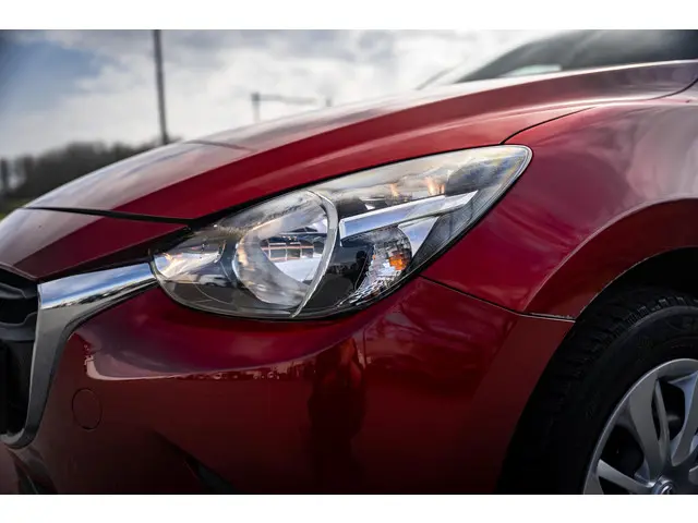 Mazda 2 1.5 Skyactiv-G S 2018 Benzine 32