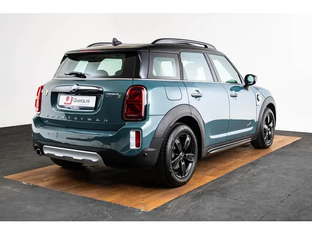 MINI Countryman Cooper S E ALL4 2022 Hybride Benzine 28