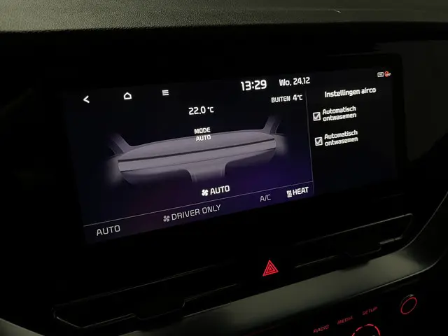 Kia e-Niro ExecutiveLine 64 kWh 2021 Elektrisch 18