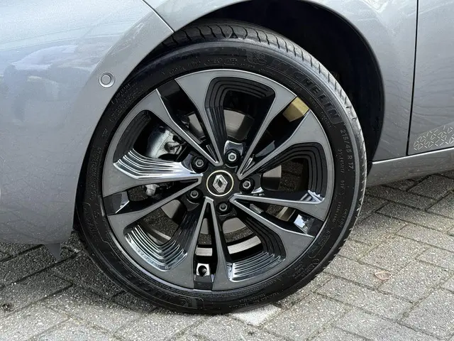 Renault ZOE R135 Iconic 52 kWh (Koopaccu) 2024 Elektrisch 23