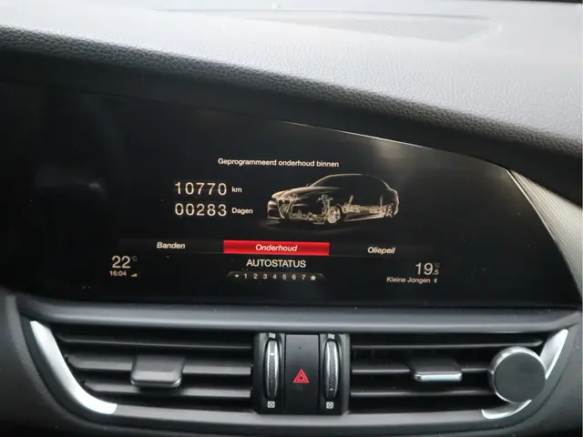 Alfa Romeo Giulia 2.0T Super 2018 Benzine 11