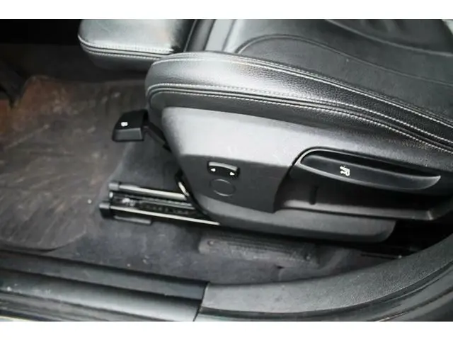 BMW X1 sDrive20i VDL Nedcar Edition 2020 2020 Benzine 20