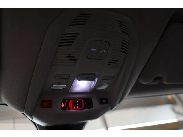 Citroën C5 Aircross PT 130 Shine 2019 Benzine 26