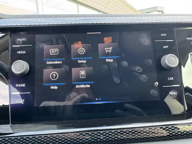 Volkswagen Polo 1.0 TSI Life 2023 Benzine 26