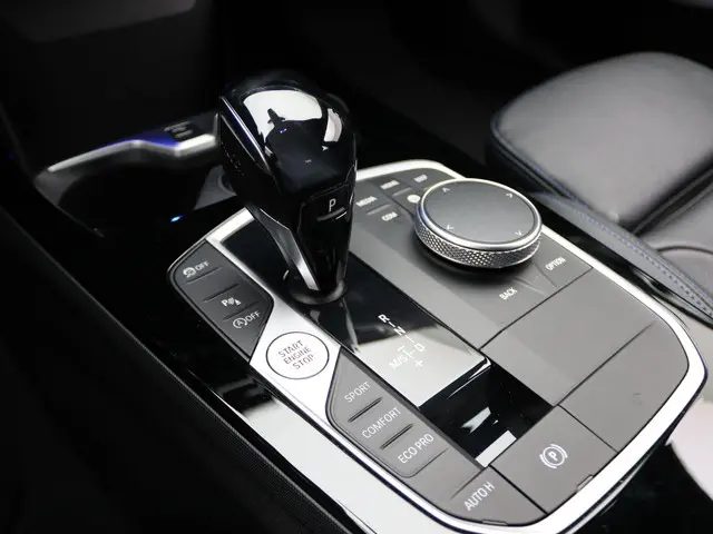 BMW 2 Serie Gran Coupé 218i 2021 Benzine 12