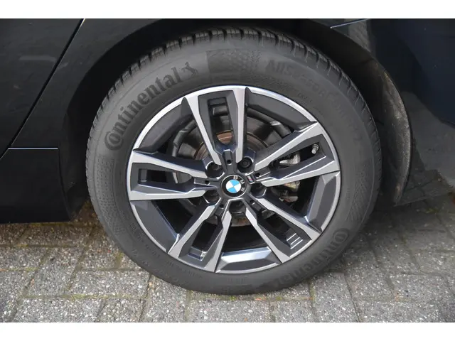 BMW 2 Serie Active Tourer 218i 2022 Benzine 8