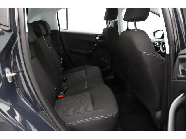 Peugeot 208 1.2 PureTech 82pk Blue Lion 2018 Benzine 10
