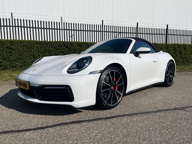 Porsche 911 Cabrio 3.0 Carrera 4 S 2019 Benzine 10