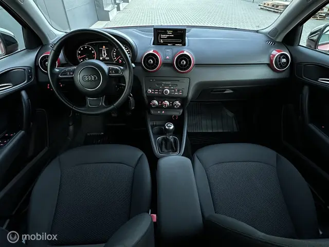 Audi A1 Sportback 1.2 TFSI Pro Line S 2013 Benzine 10