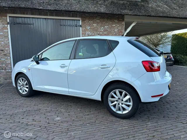 SEAT Ibiza 1.2 TSI Chill Out 2012 Benzine 7