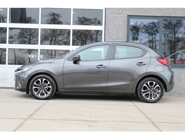 Mazda 2 1.5 Skyactiv-G Dynamic+ 5 Drs 2017 Benzine 18