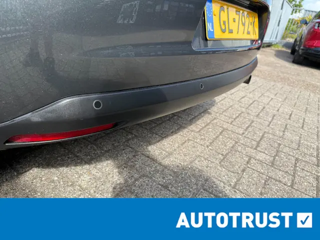 Citroën C3 1.0 PureTech Collection 2015 Benzine 17