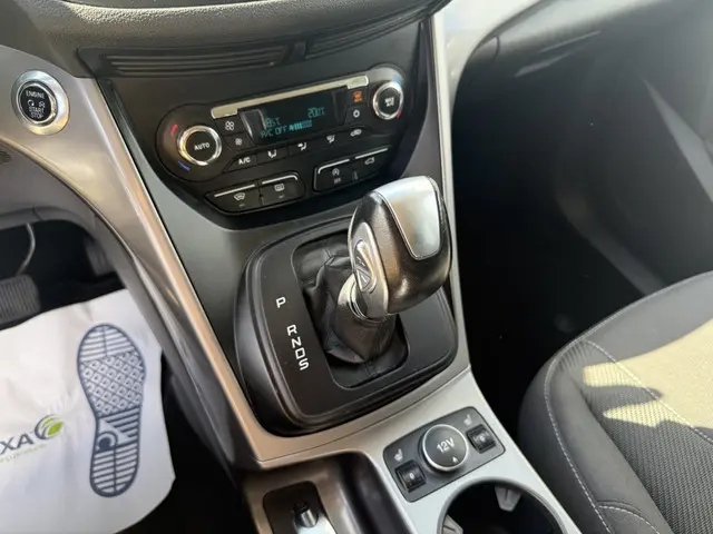 Ford Kuga 1.5 Titanium 4WD 2015 Benzine 9