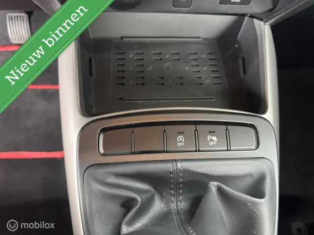 Hyundai i10 1.0 Premium 2020 Benzine 22