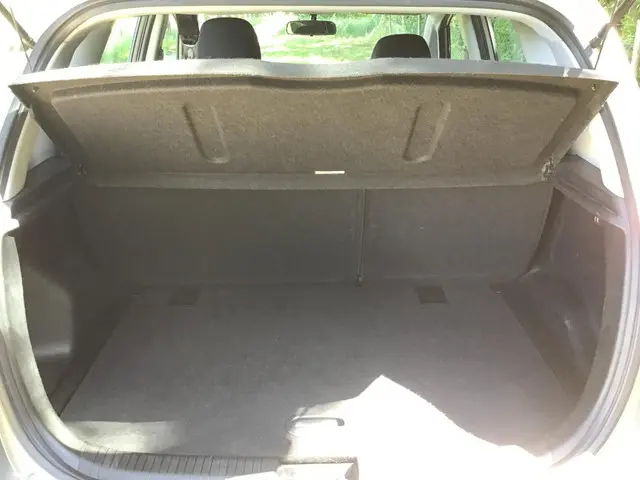 Kia Venga 1.6 CVVT DynamicPlusLine AUTOMAAT 2015 Benzine 14