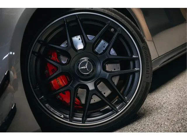 Mercedes-Benz A-Klasse AMG 45 S 4MATIC+ 2024 Benzine 3