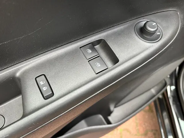 Opel KARL 1.0 ecoFLEX Edition 2018 Benzine 19