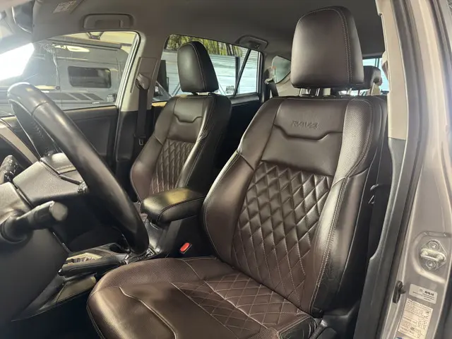 Toyota RAV4 2.5 Hybrid AWD Style 2017 Hybride Benzine 4