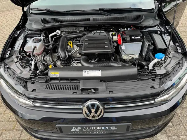 Volkswagen Polo 1.0 TSI Highline 2019 Benzine 38