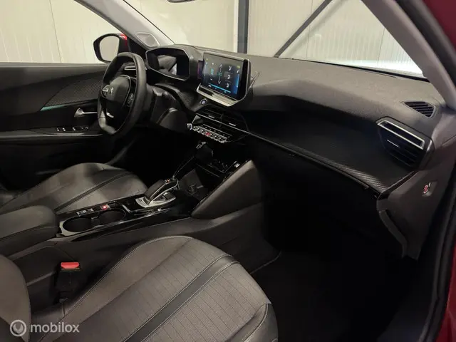 Peugeot e-2008 EV Allure Pack 50 kWh 2021 Elektrisch 22