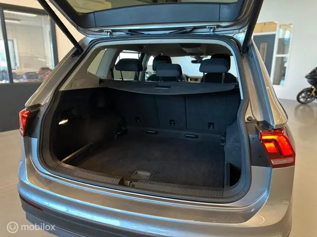 Volkswagen Tiguan 1.5 TSI ACT Comfortline 2019 Benzine 7