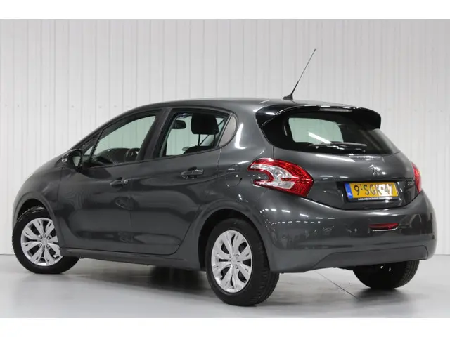Peugeot 208 1.0 VTi Blue Lease 2013 Benzine 9