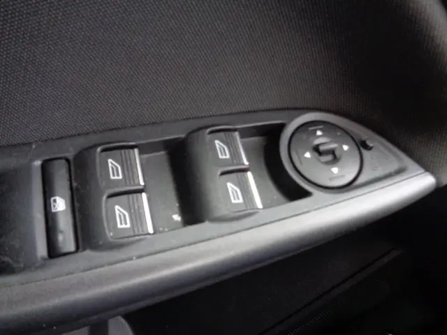 Ford Focus Wagon 1.0 Lease Edition 2017 Benzine