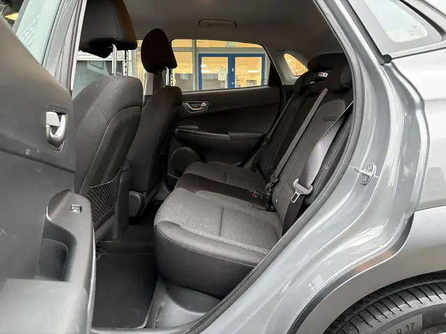 Hyundai Kona EV Comfort 39 kWh 2020 Elektrisch 12