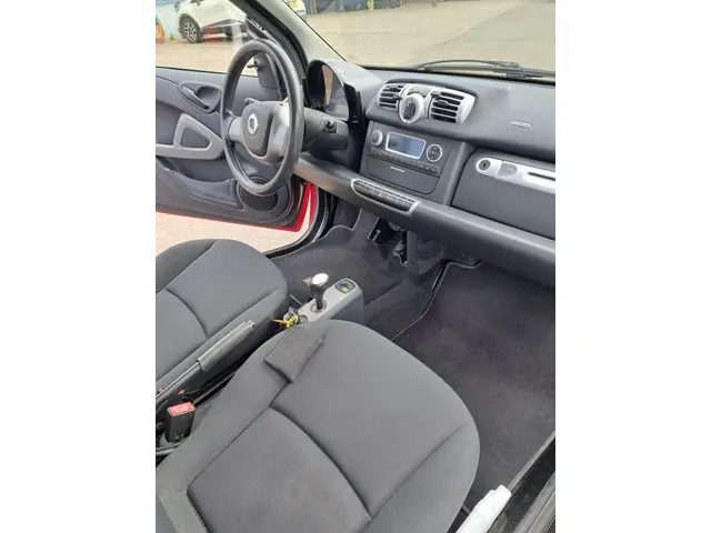 Smart Fortwo coupé 1.0 mhd Pure 2013 Benzine 4
