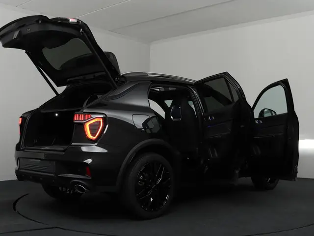 Lynk & Co 01 1.5 2023 Hybride Benzine 43