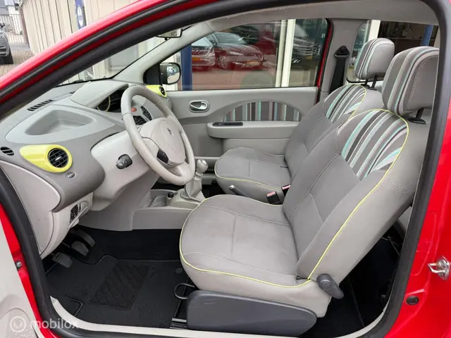 Renault Twingo 1.2 16V Acces 2013 Benzine 10